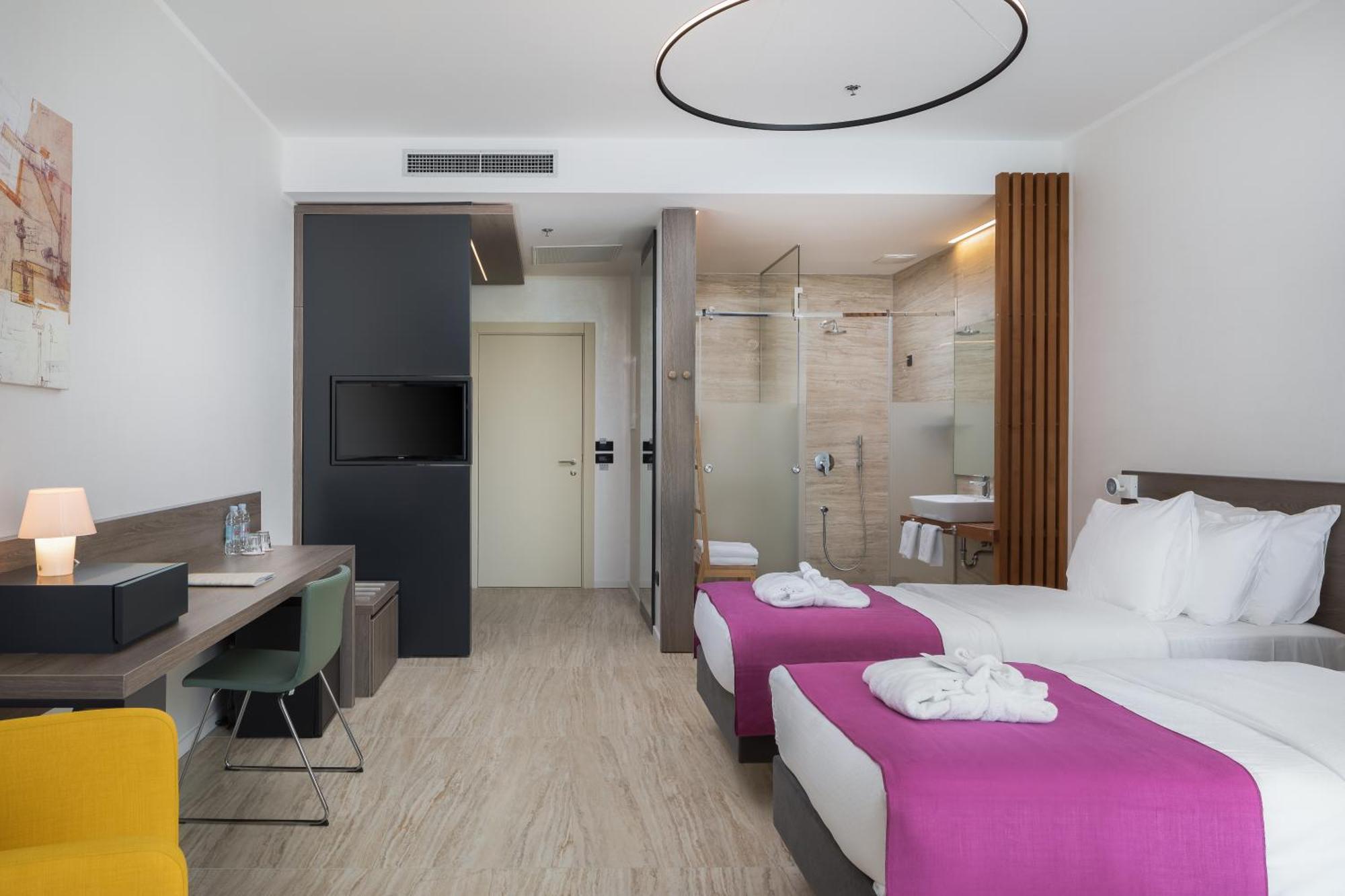 Hotel Ola - Adults Only Доньї-Сегет Екстер'єр фото