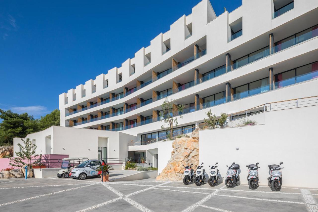 Hotel Ola - Adults Only Доньї-Сегет Екстер'єр фото